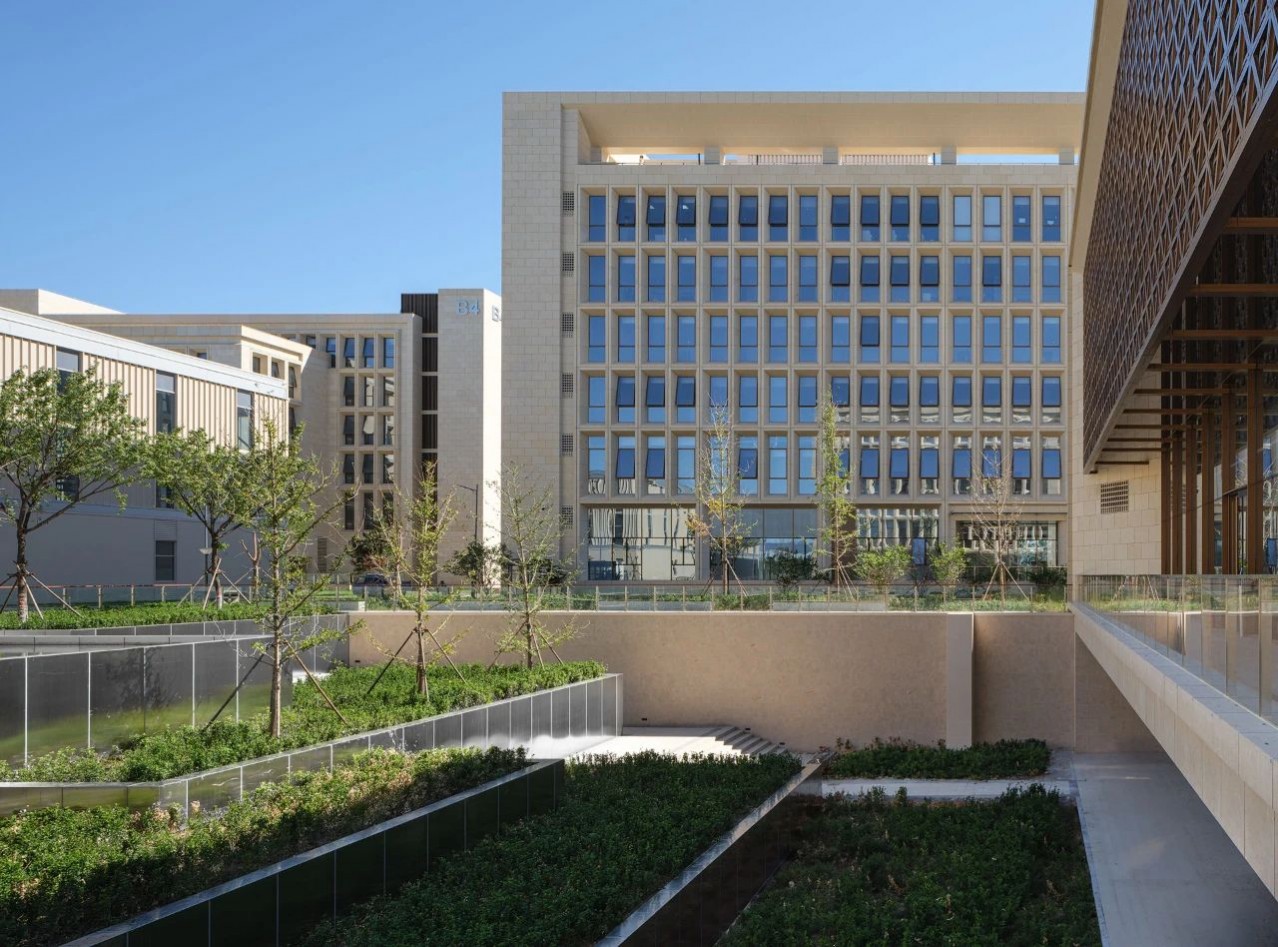 1698047037726299.jpg 1698047037726299.jpg